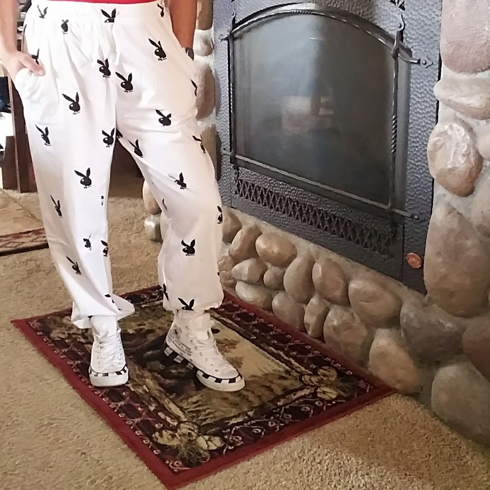 Playboy sweats - Picture 10 of 10